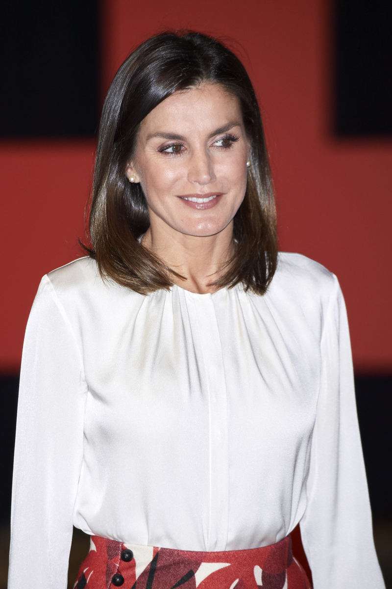 Red Is The New Black: Queen Letizia Looked Astonishing In A Red-White Print Midi Skirt