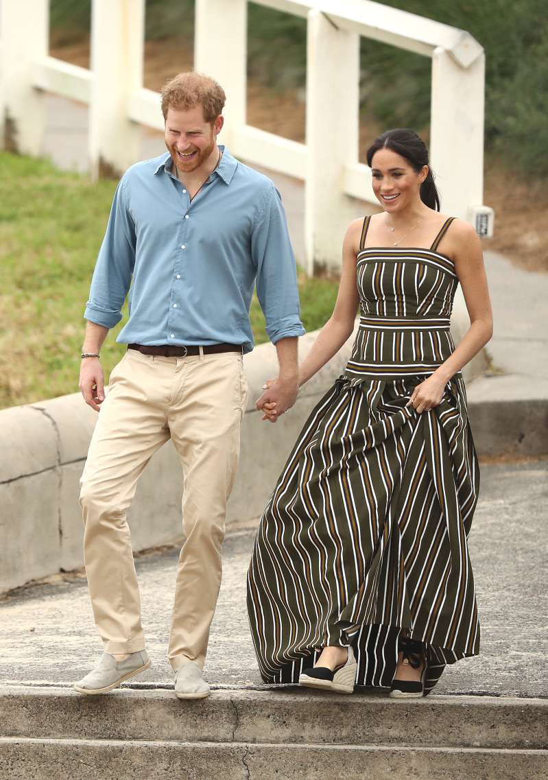 Meghan Markle And Prince Harry Hang Out At The Beach As The Duchess Proudly Rocks A Hint Of Baby BumpMeghan Markle And Prince Harry Hang Out At The Beach As The Duchess Proudly Rocks A Hint Of Baby Bump
